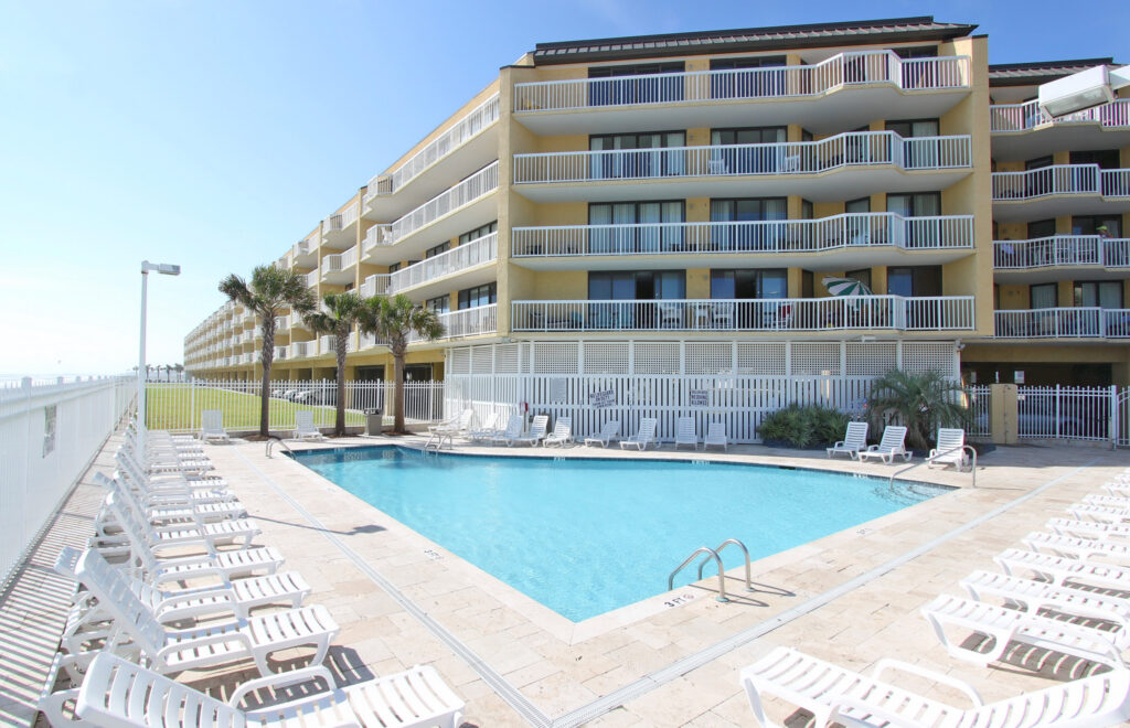 Charleston Oceanfront Villas Pool