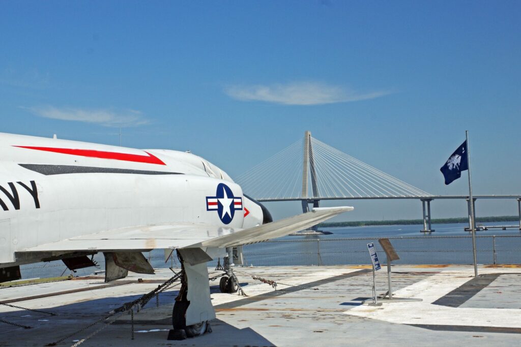 visit uss yorktown