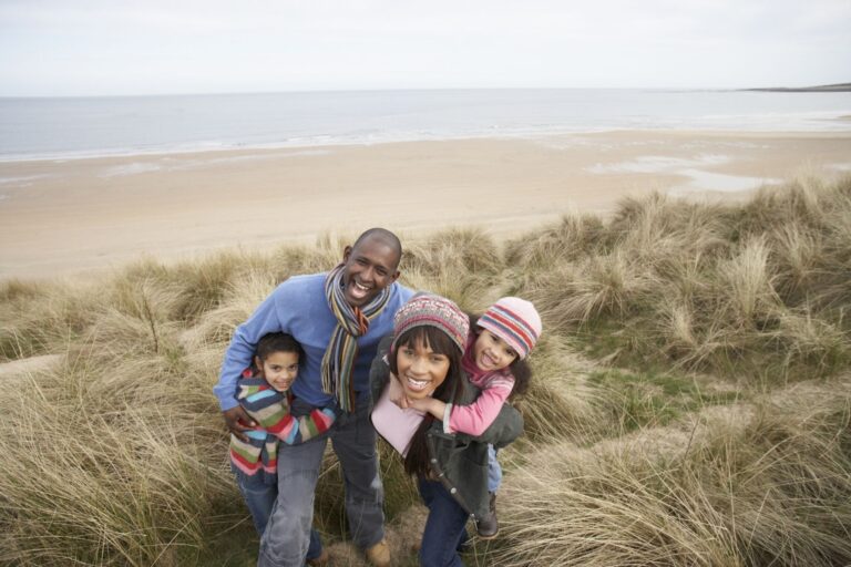 a family enjoying their trip to Charleston during the winter time