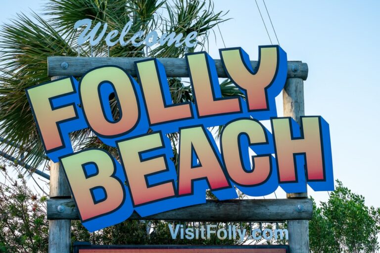 Sign that says Welcome Folly Beach attractions